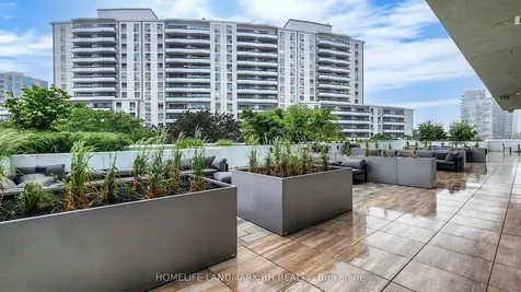 5180 Yonge Street Toronto ON M2N 5P6