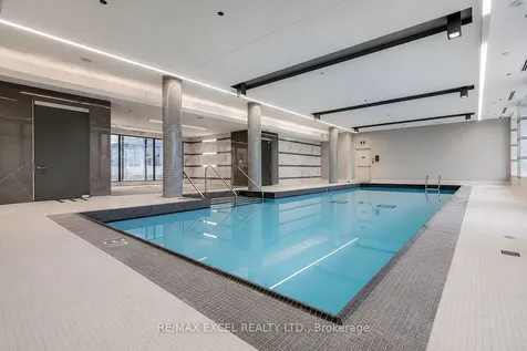 38 Forest Manor Road Toronto ON M2J 0H4