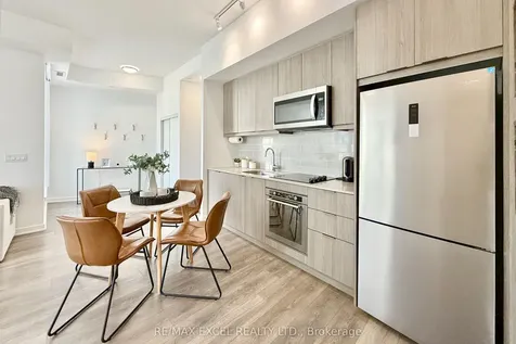 38 Forest Manor Road Toronto ON M2J 0H4