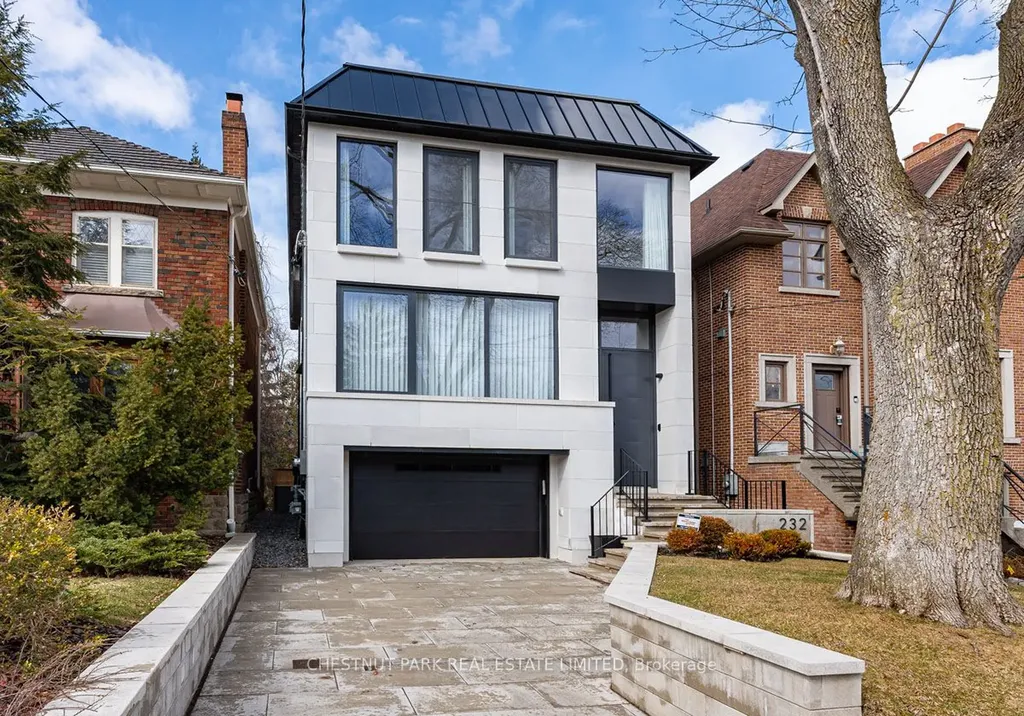 232 Snowdon Avenue Toronto ON M4N 2B3