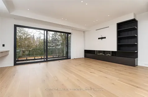 232 Snowdon Avenue Toronto ON M4N 2B3