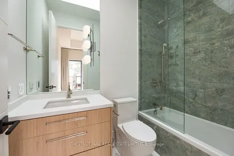 232 Snowdon Avenue Toronto ON M4N 2B3