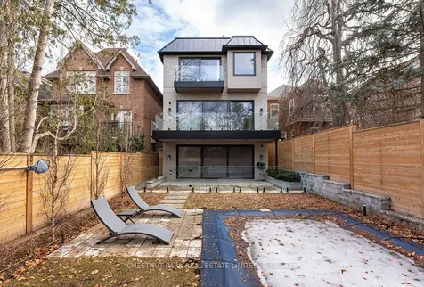 232 Snowdon Avenue Toronto ON M4N 2B3