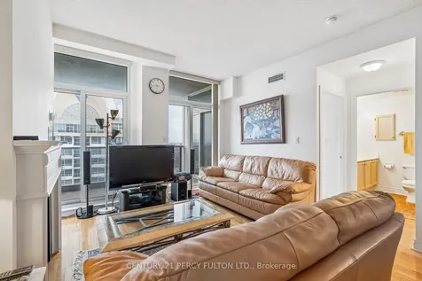 1 Rean Drive Toronto ON M2K 3C1