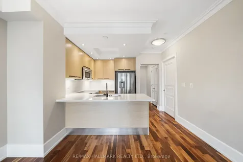 660 Sheppard Avenue E Toronto ON M2K 3E5