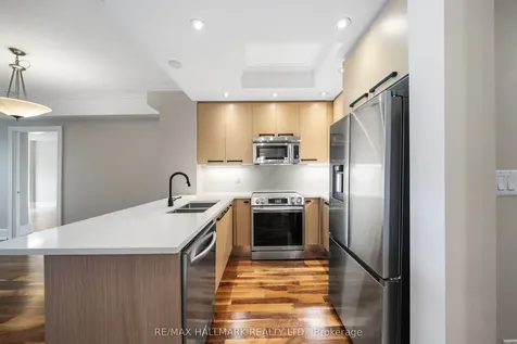 660 Sheppard Avenue E Toronto ON M2K 3E5