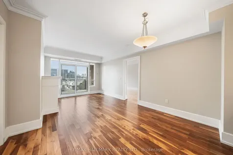 660 Sheppard Avenue E Toronto ON M2K 3E5