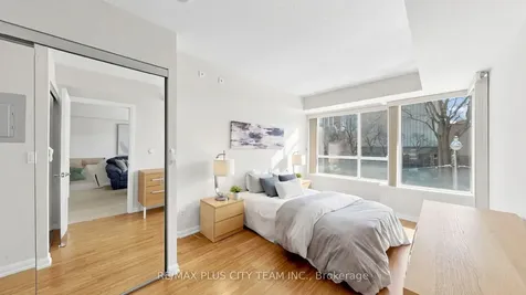 111 Elizabeth Street Toronto ON M5G 1P7