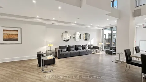 111 Elizabeth Street Toronto ON M5G 1P7