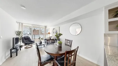 111 Elizabeth Street Toronto ON M5G 1P7