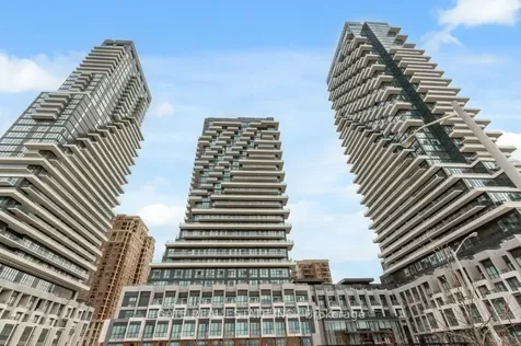 20 Inn On The Park Drive Toronto ON M3C 0P8