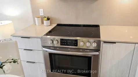 25 Richmond Street E Toronto ON M5C 0A6