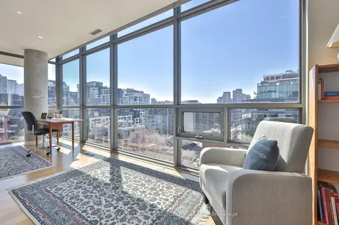 55 Stewart Street Toronto ON M5V 2V1
