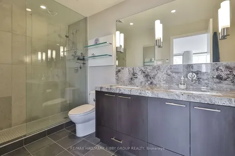 55 Stewart Street Toronto ON M5V 2V1