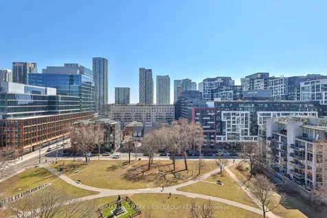 55 Stewart Street Toronto ON M5V 2V1