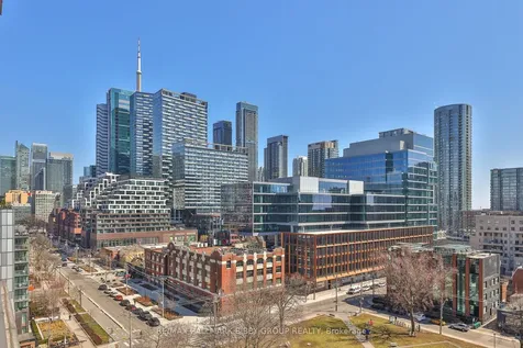 55 Stewart Street Toronto ON M5V 2V1