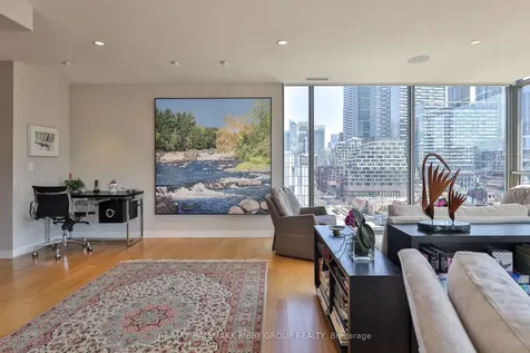 55 Stewart Street Toronto ON M5V 2V1