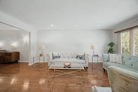 46 Robinter Drive Toronto ON M2M 3R2
