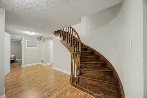 46 Robinter Drive Toronto ON M2M 3R2