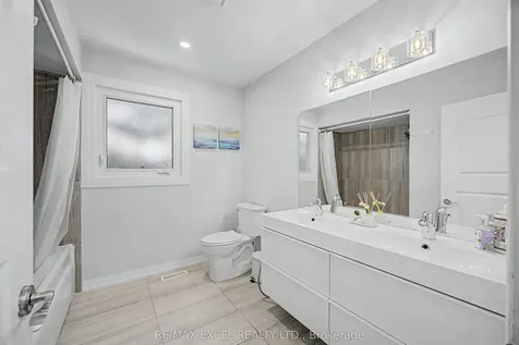 46 Robinter Drive Toronto ON M2M 3R2