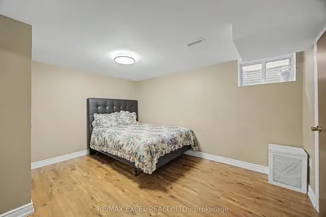 46 Robinter Drive Toronto ON M2M 3R2
