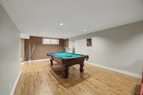 46 Robinter Drive Toronto ON M2M 3R2