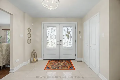 46 Robinter Drive Toronto ON M2M 3R2
