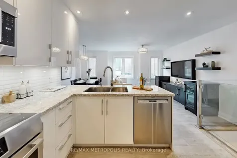 12 Sudbury Street Toronto ON M6J 3W7