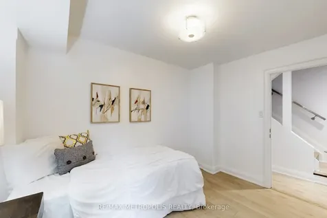 12 Sudbury Street Toronto ON M6J 3W7