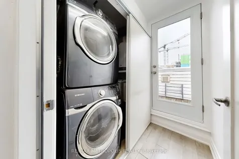 12 Sudbury Street Toronto ON M6J 3W7