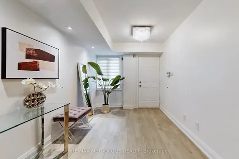 12 Sudbury Street Toronto ON M6J 3W7