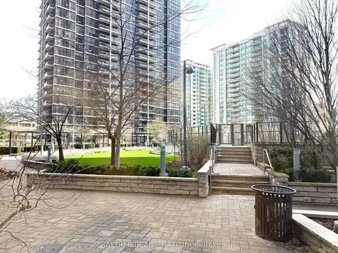 2 Anndale Drive Toronto ON M2N 0G5