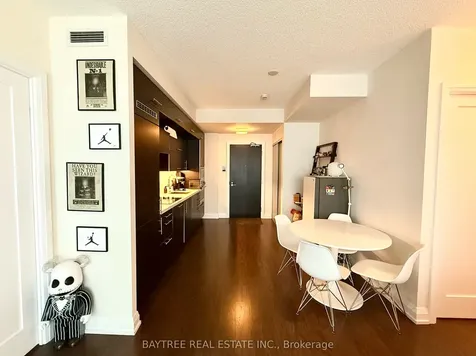 2 Anndale Drive Toronto ON M2N 0G5