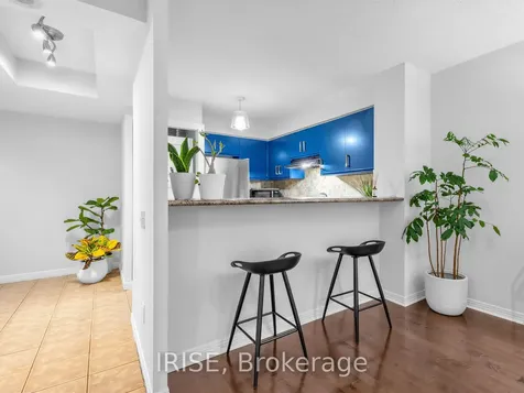 942 Yonge Street Toronto ON M4W 3S8