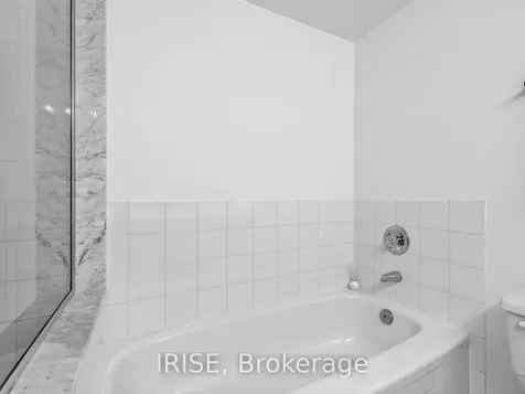 942 Yonge Street Toronto ON M4W 3S8