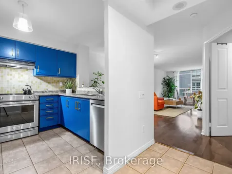 942 Yonge Street Toronto ON M4W 3S8