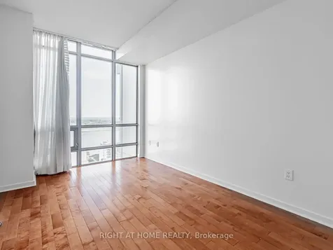 3 Navy Wharf Court Toronto ON M5V 3V1