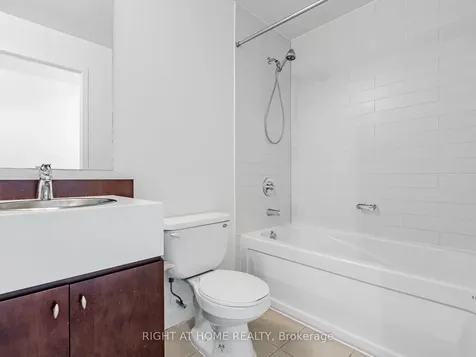 3 Navy Wharf Court Toronto ON M5V 3V1