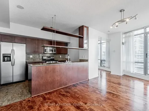 3 Navy Wharf Court Toronto ON M5V 3V1