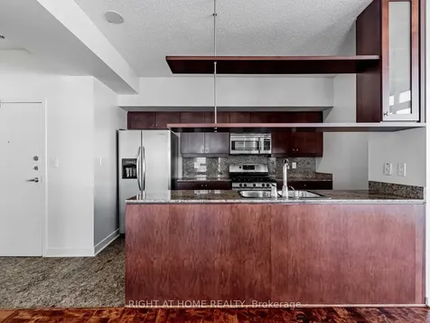 3 Navy Wharf Court Toronto ON M5V 3V1