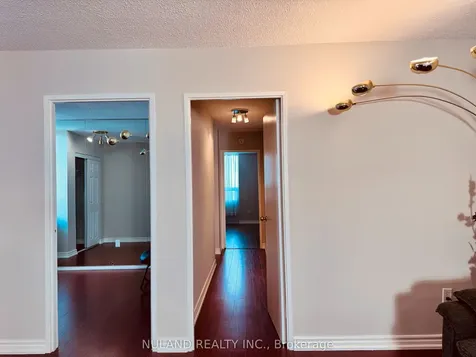 75 Graydon Hall Drive Toronto ON M3A 3M5