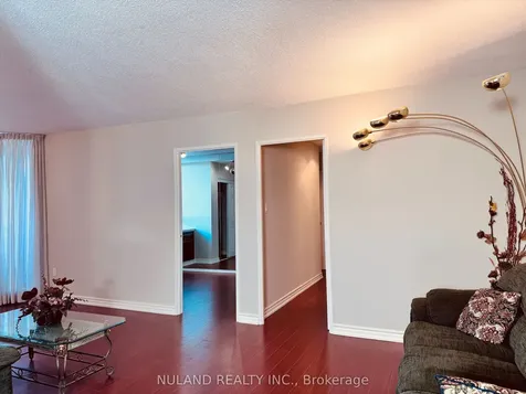 75 Graydon Hall Drive Toronto ON M3A 3M5