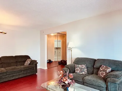 75 Graydon Hall Drive Toronto ON M3A 3M5