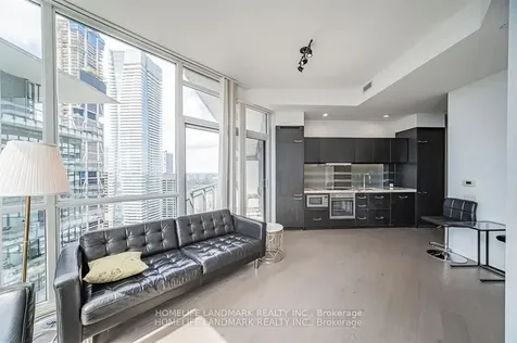 45 Charles Street E Toronto ON M4Y 0B8