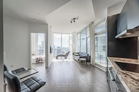45 Charles Street E Toronto ON M4Y 0B8