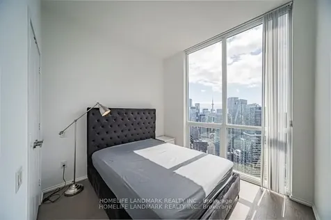 45 Charles Street E Toronto ON M4Y 0B8