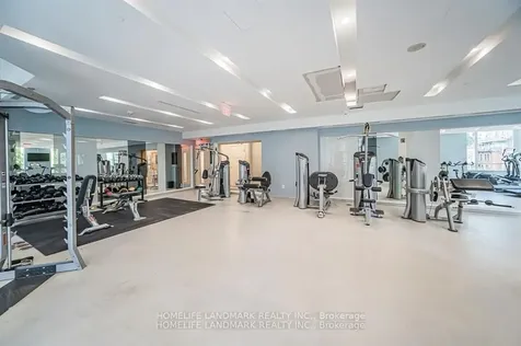 45 Charles Street E Toronto ON M4Y 0B8