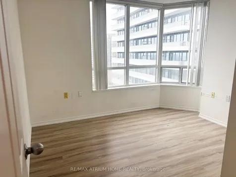 35 Finch Avenue E Toronto ON M2N 6Z8