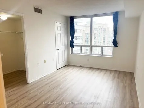 35 Finch Avenue E Toronto ON M2N 6Z8