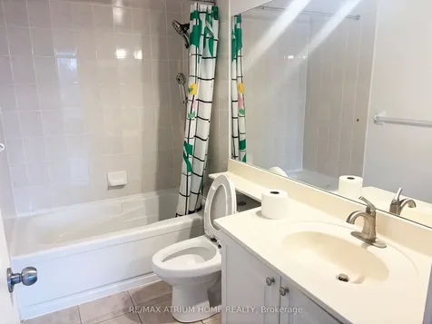 35 Finch Avenue E Toronto ON M2N 6Z8